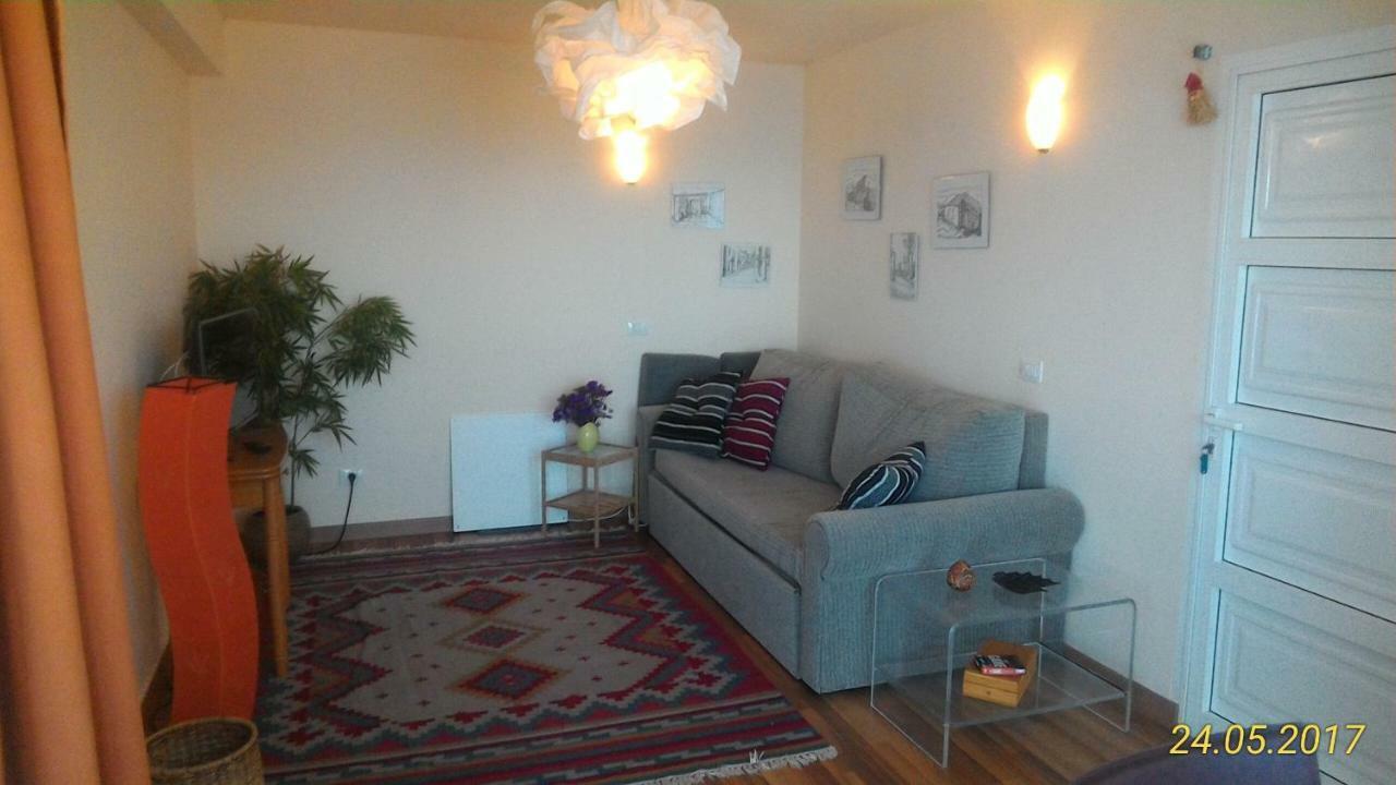 La Pardela Oceanfront Apartment *
